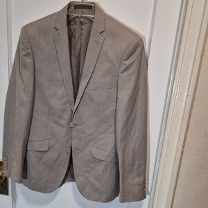 Men's Elegant Light Gray Blazer Vest And Pants Suit